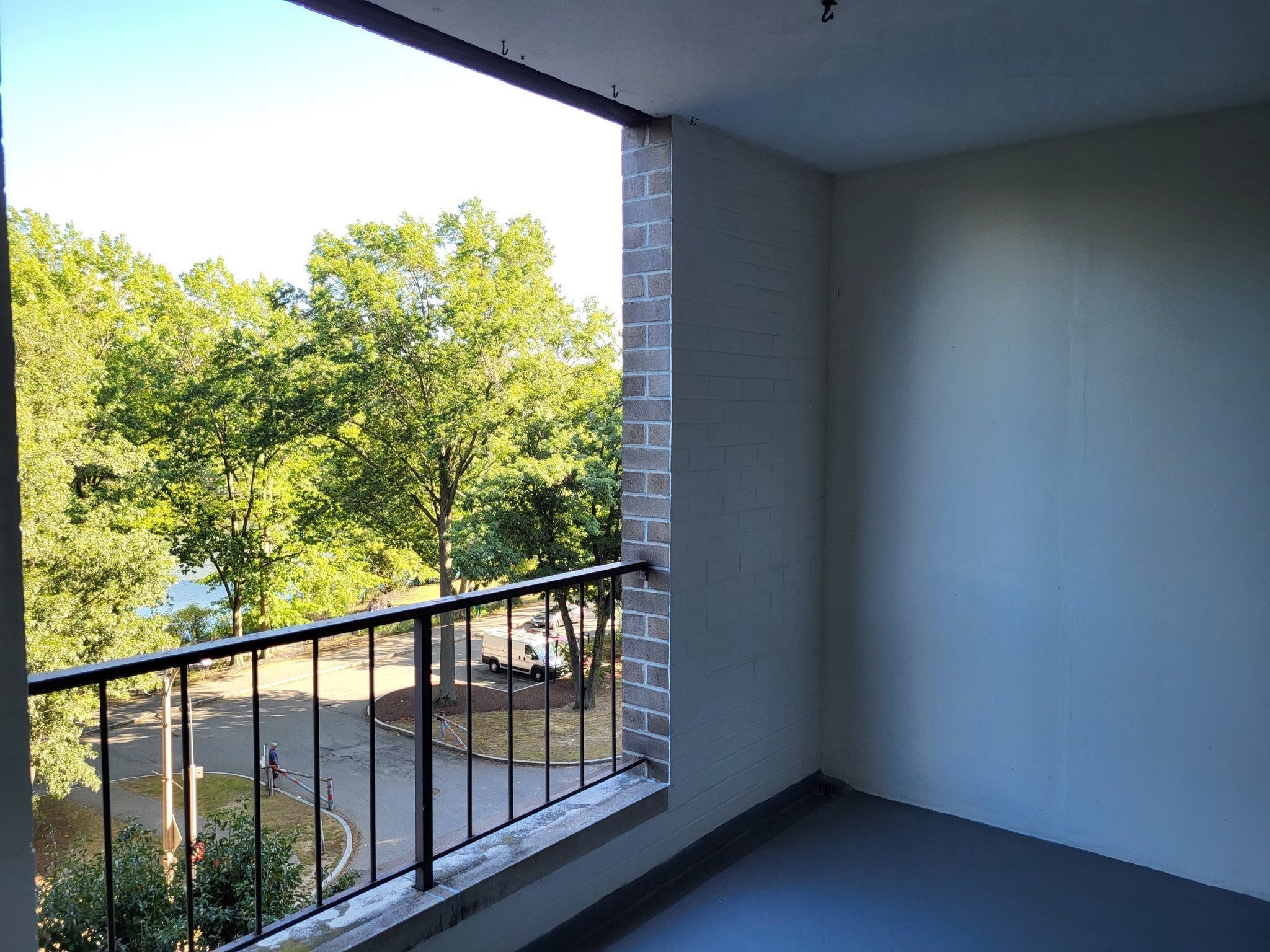 33 Pond Ave #509, Brookline, MA Photo #5