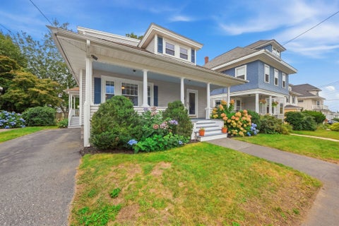 Photo of 196 Middlesex St, North Andover, MA 01845 (MLS # 73580721)