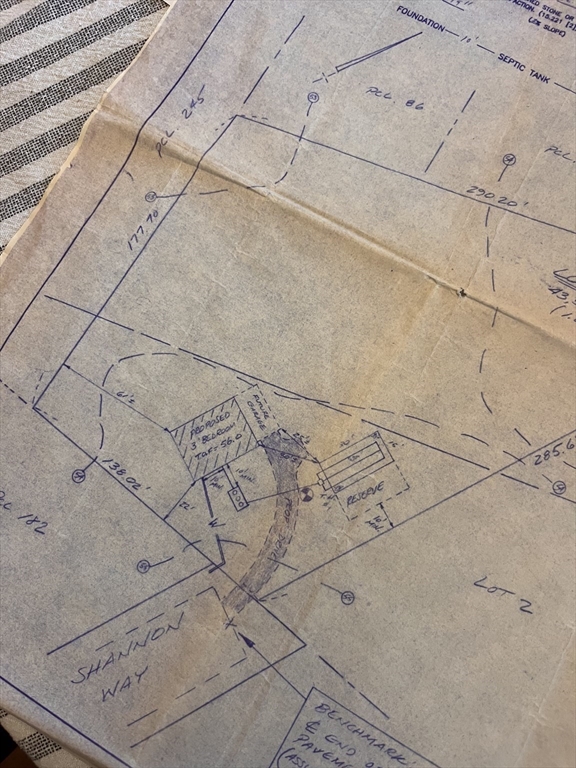 Barnstable, Massachusetts 02632, United States, 3 Bedrooms Bedrooms, ,2 BathroomsBathrooms,Residential,Active,186368