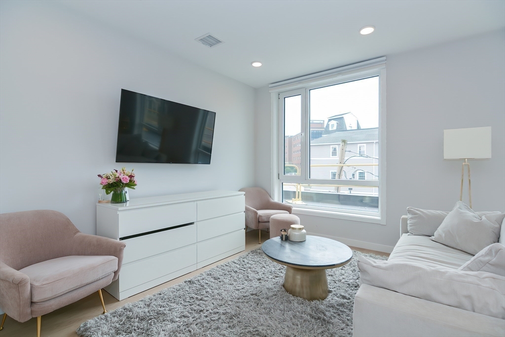 457 W Broadway 209