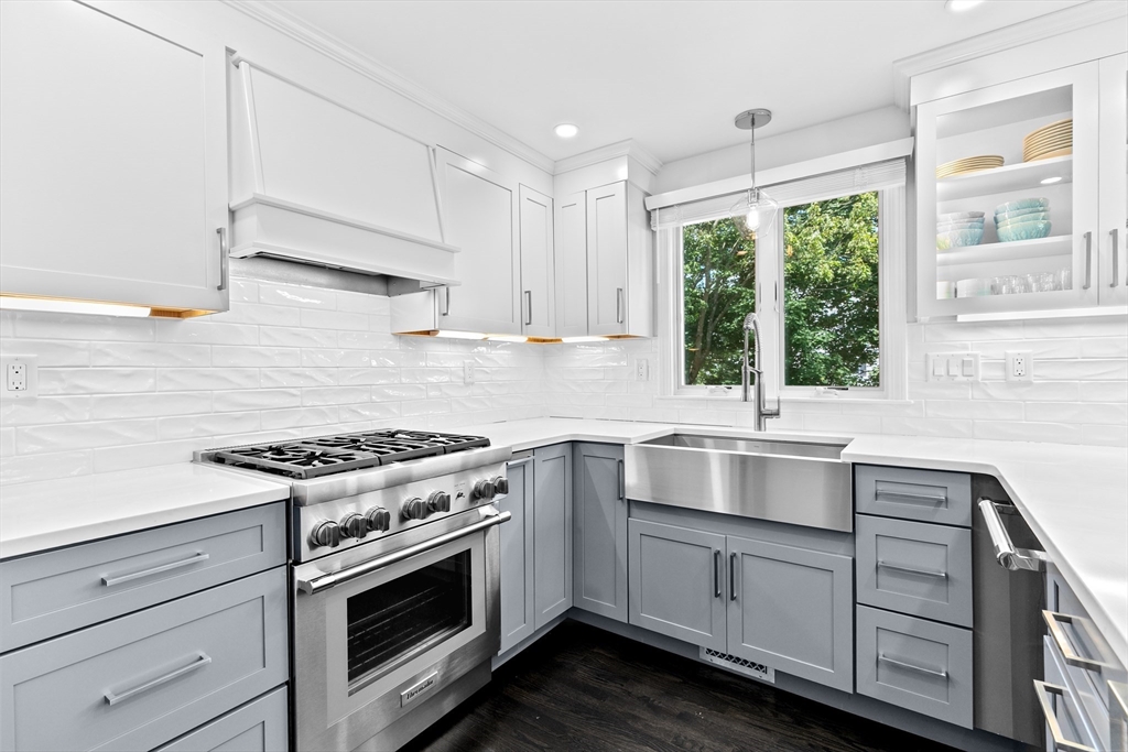 38 Webster St 38