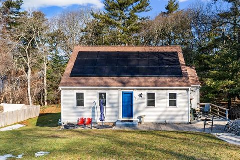 Photo of 233 Pinecrest Beach Dr, Falmouth, MA 02536 (MLS # 73486567)