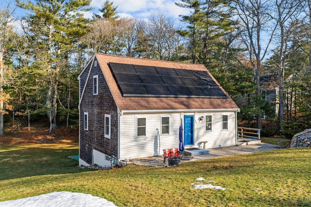 233 Pinecrest Beach Dr