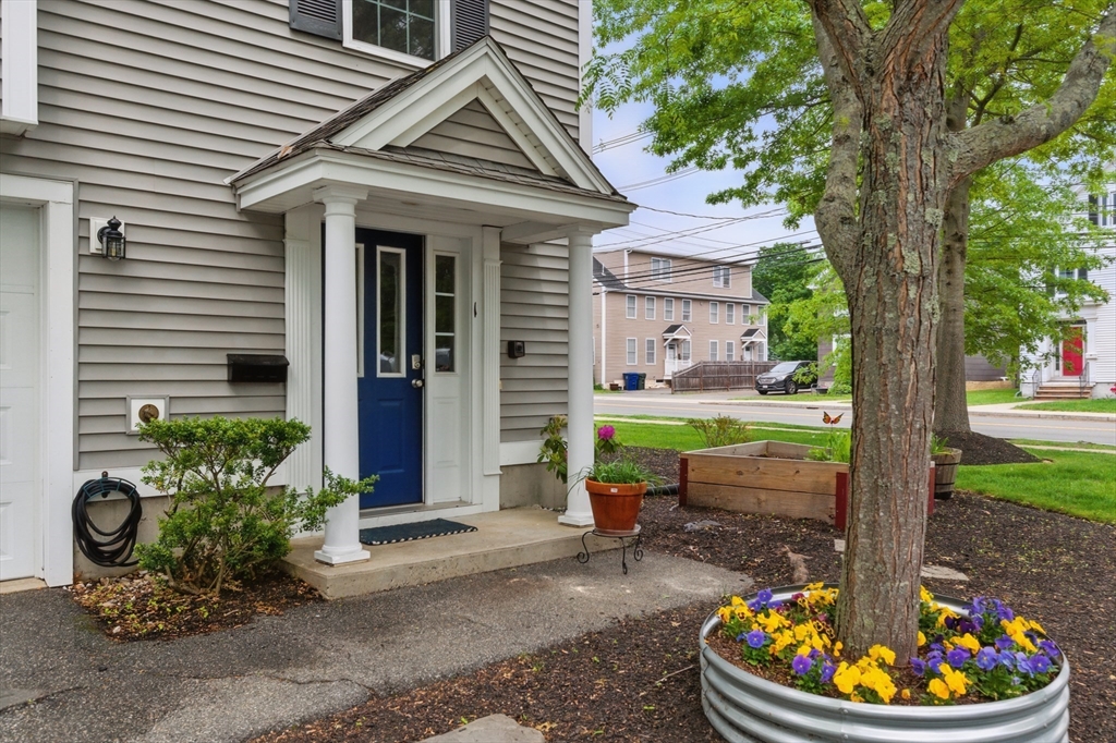 73 Liberty St 1