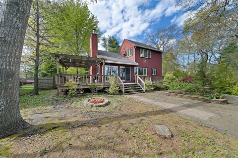 18 Somerville St Marshfield MA 02050