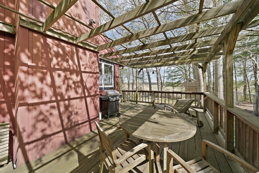18 Somerville St, Marshfield, MA Photo #34