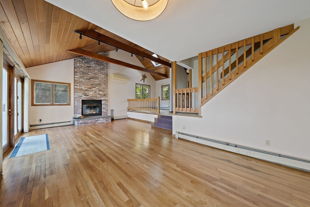 18 Somerville St, Marshfield, MA Photo #13