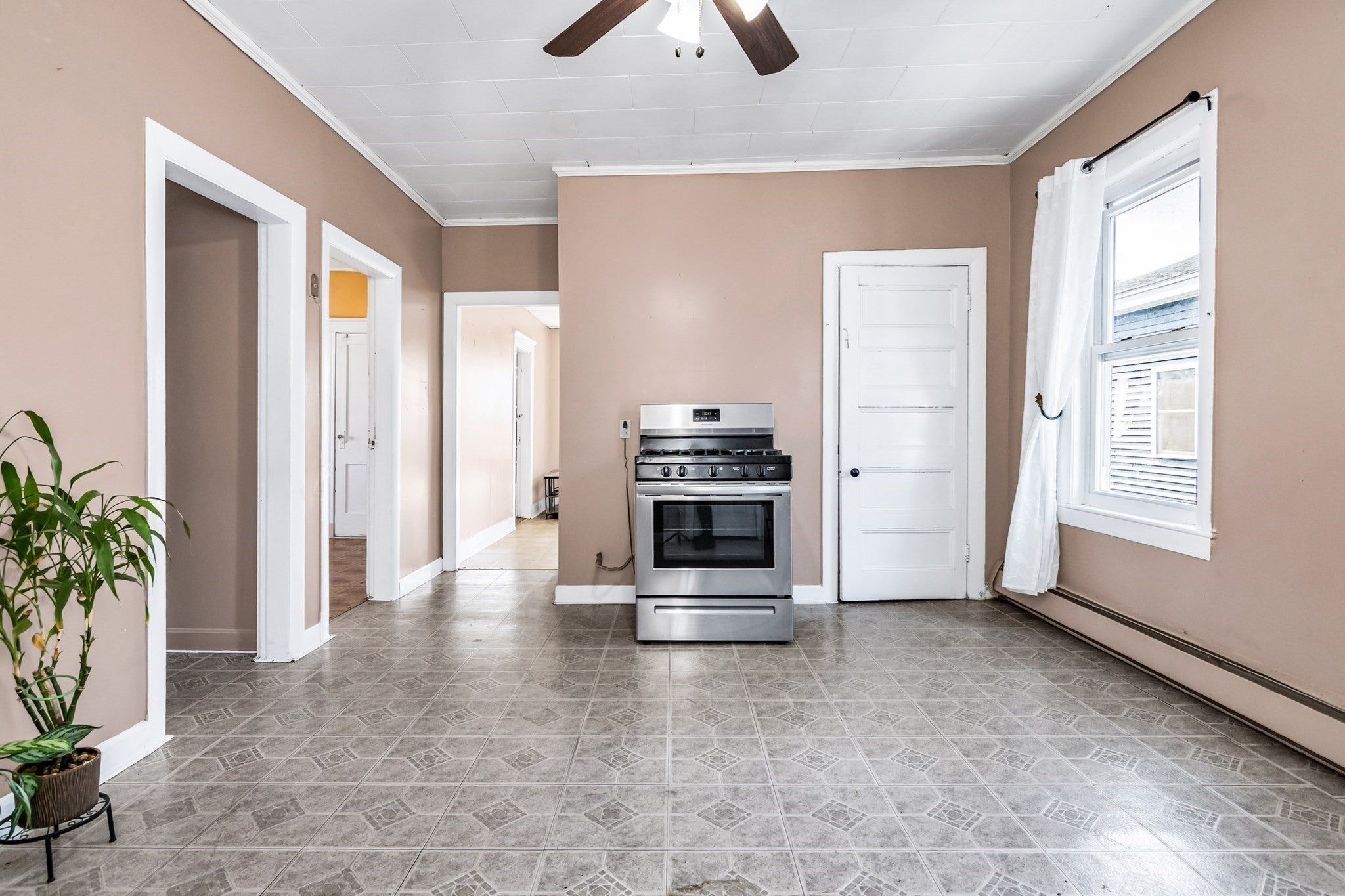 7-9 Champlain Ave, Lawrence, MA, 7-9 Champlain Ave, Lawrence, MA Photo #37