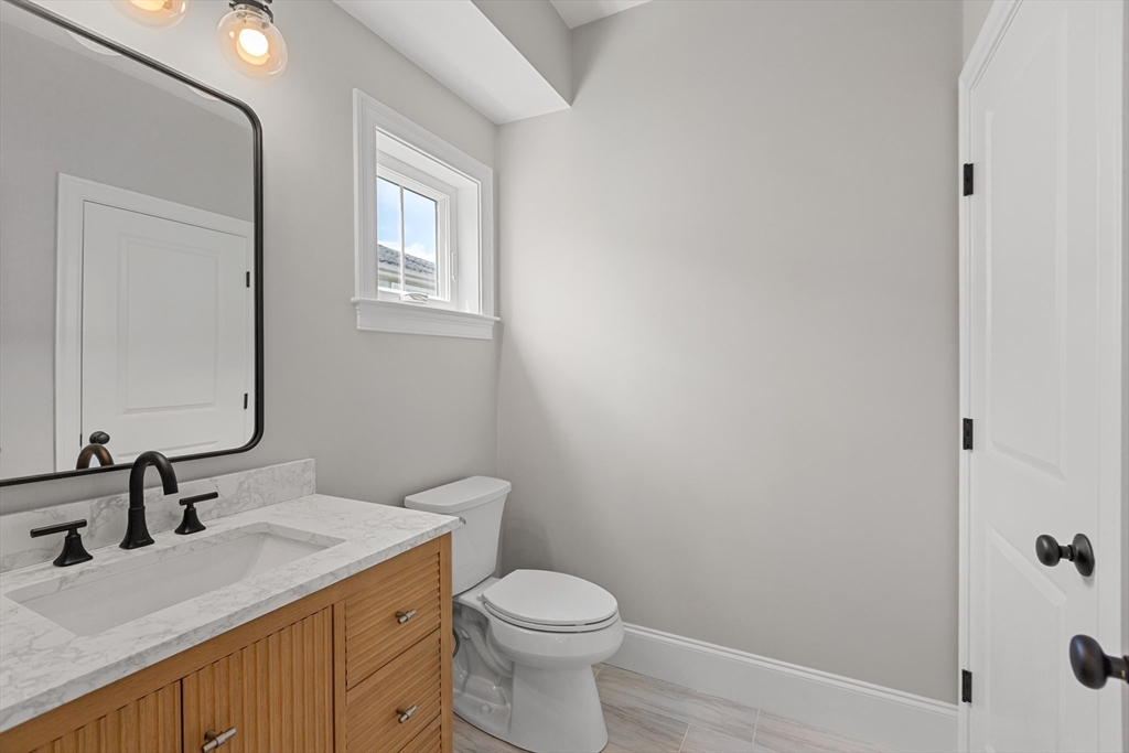 22 Pleasant ST #D, Mansfield, MA Photo #12