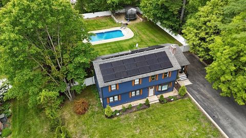 17 Ponderosa Dr Townsend MA 01469
