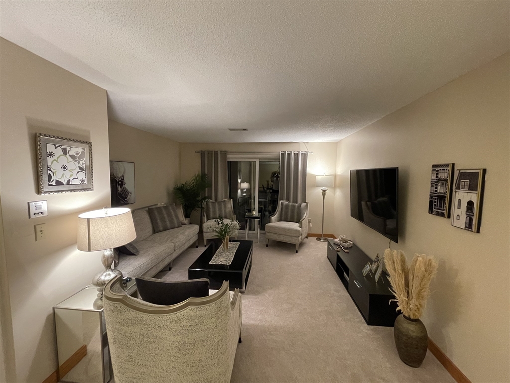 1410 Franklin Crossing 1410