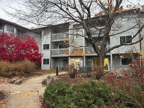 1410 Franklin Crossing 1410 Franklin MA 02038