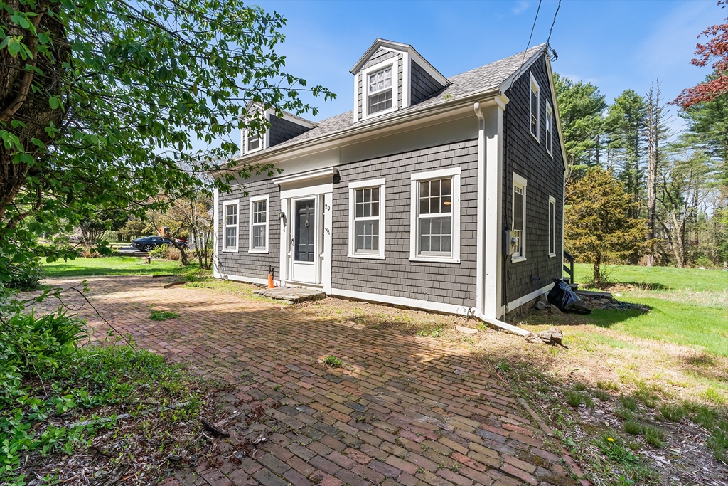 20 School St