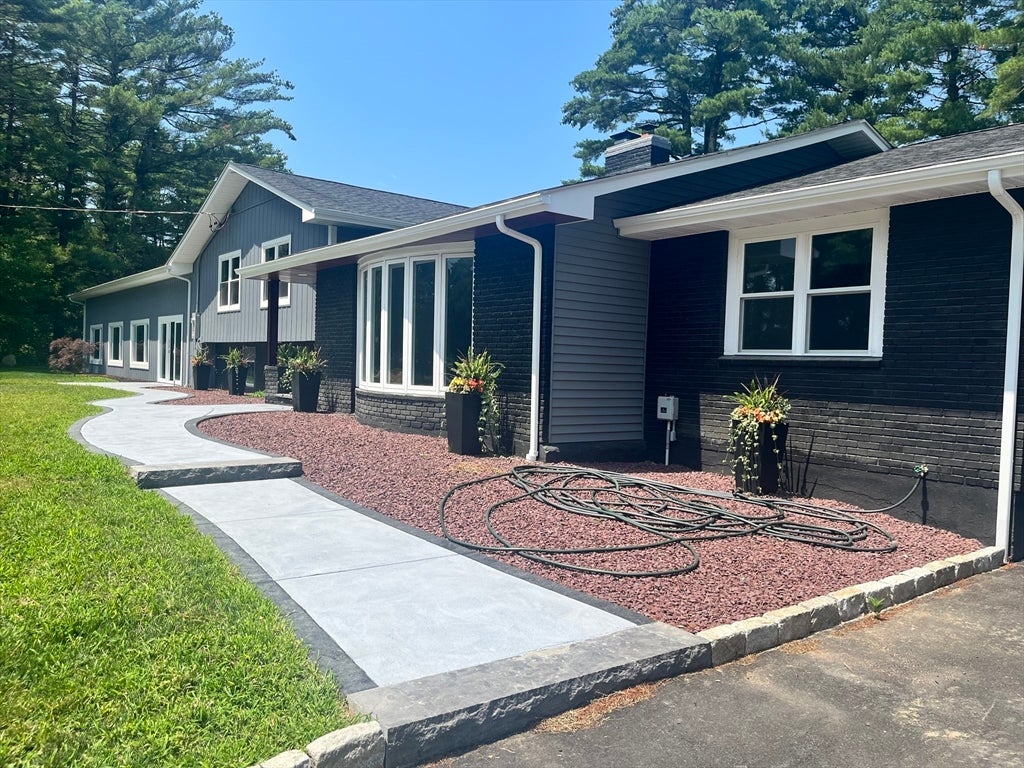 15 Briggs Rd, Westport, MA Photo #3