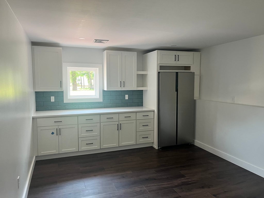 15 Briggs Rd, Westport, MA Photo #11