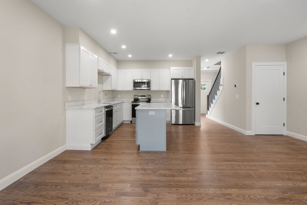 22 Danielles Way