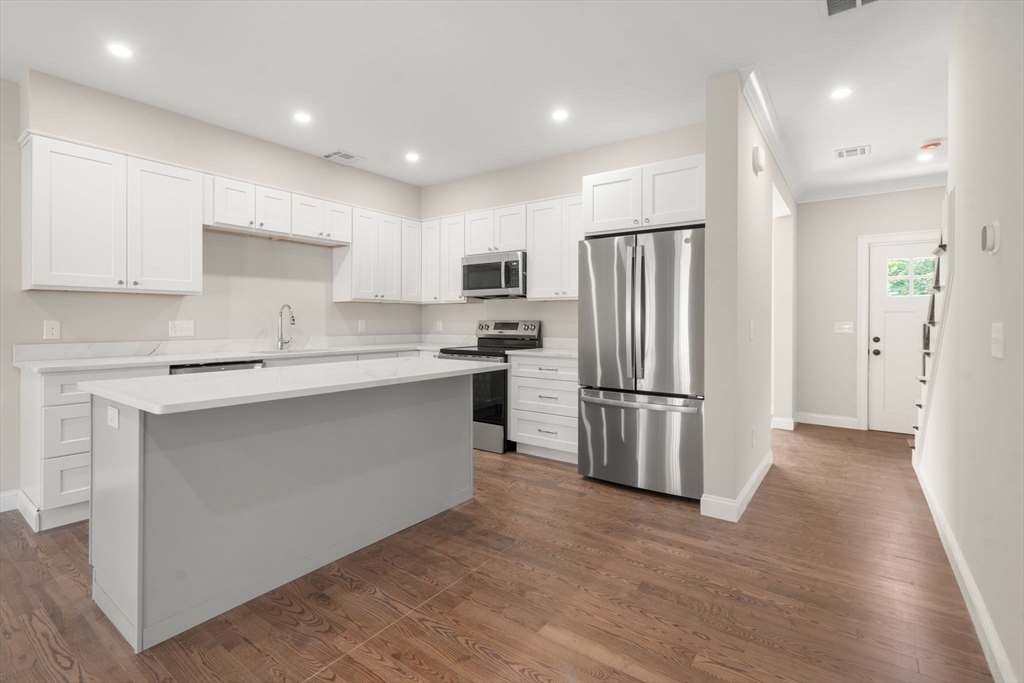 22 Danielles Way