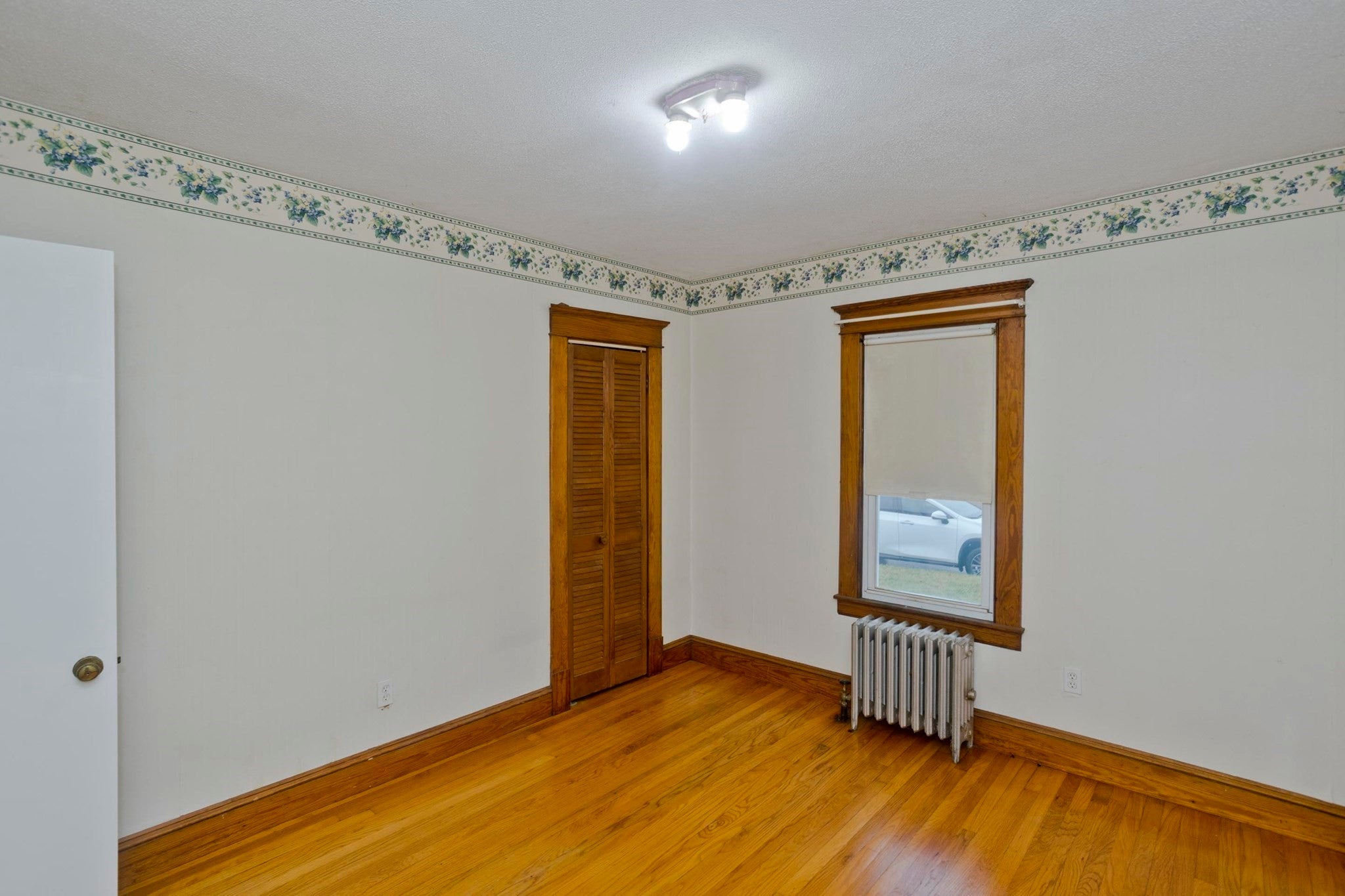 314 Carew St, Chicopee, MA Photo #28