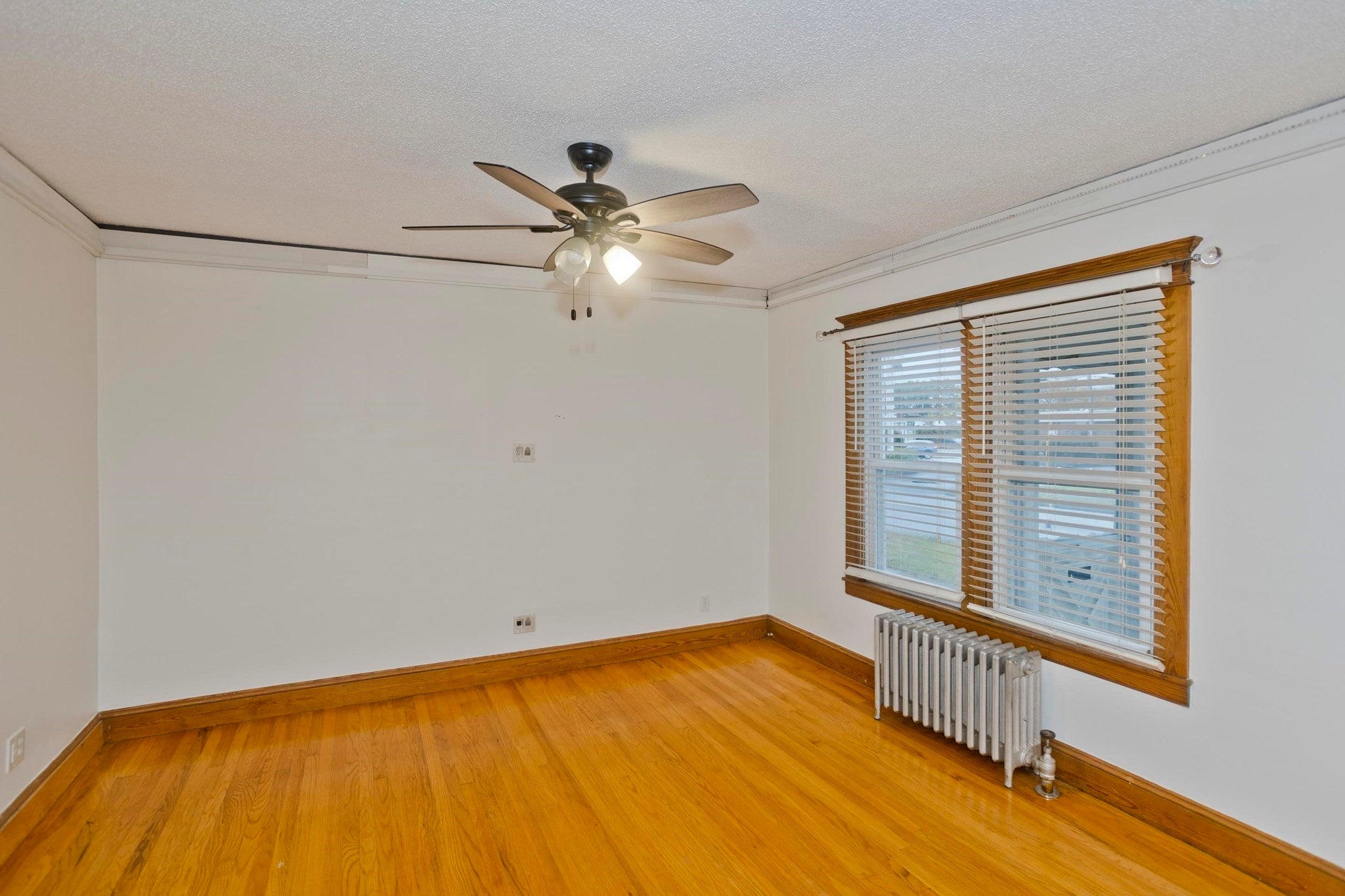 314 Carew St, Chicopee, MA Photo #11
