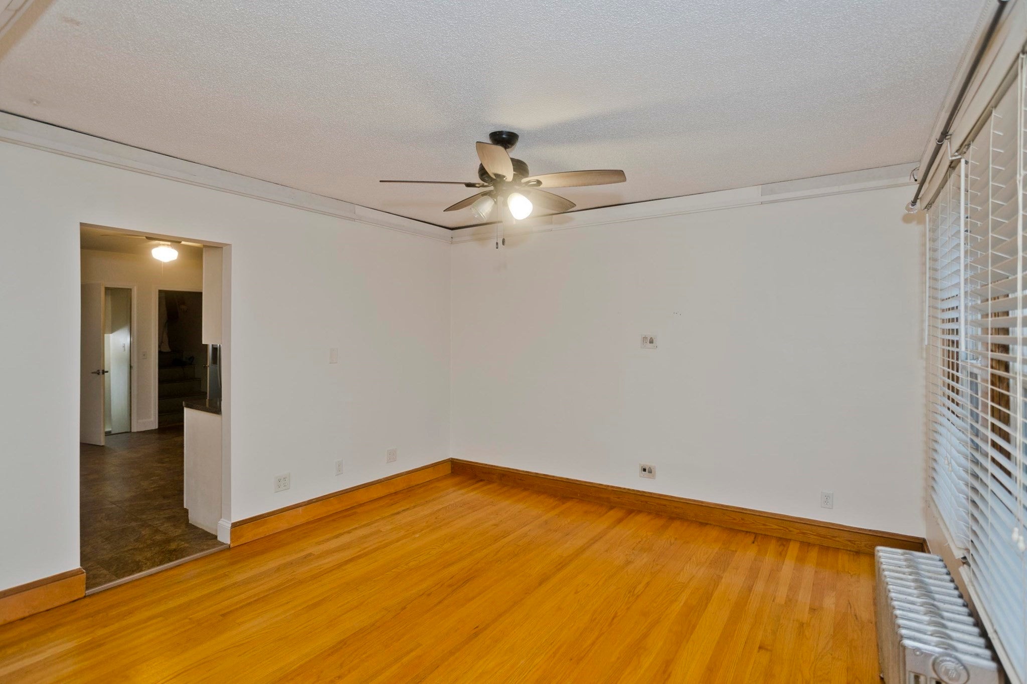 314 Carew St, Chicopee, MA Photo #13