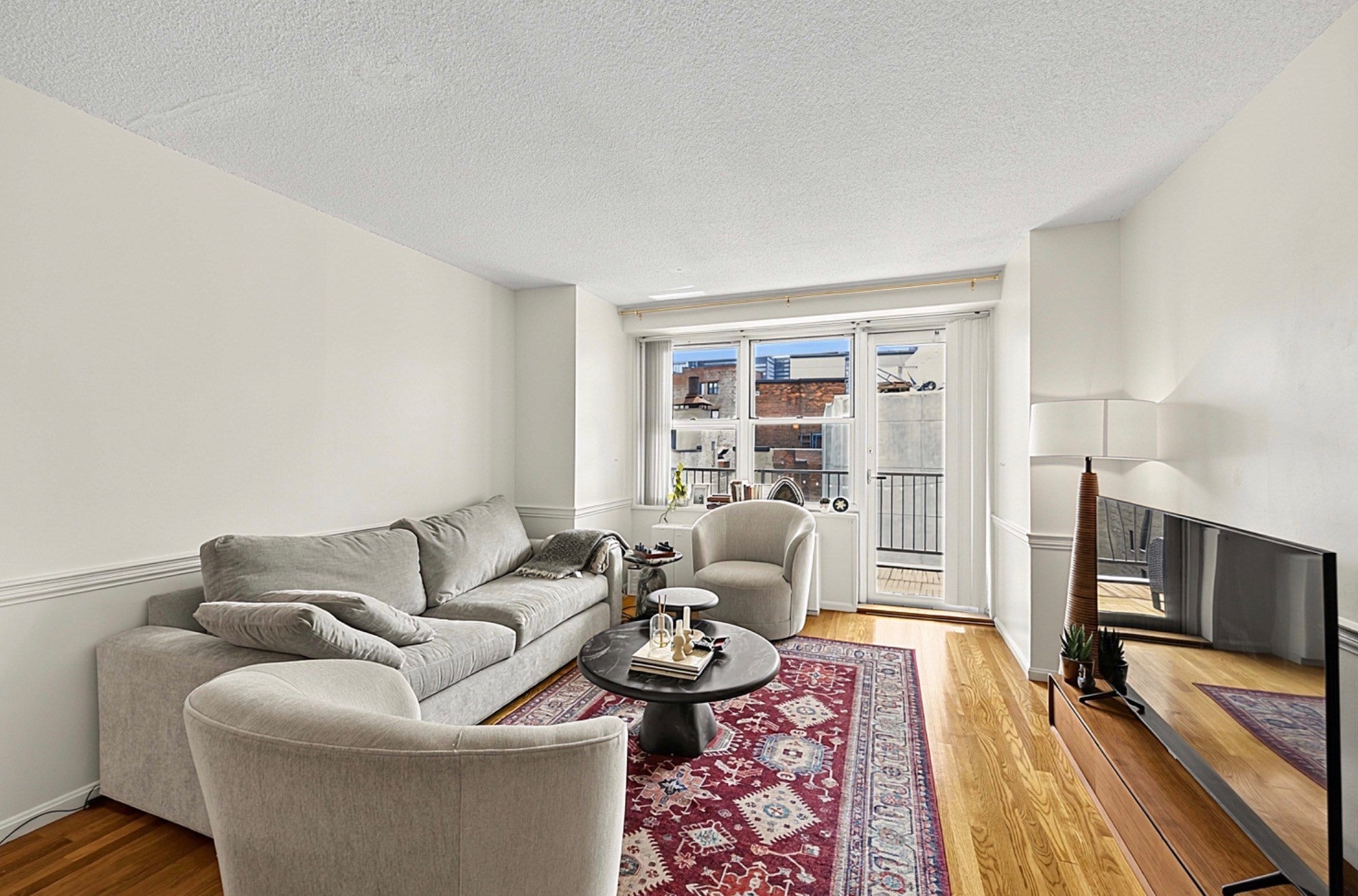 151 Tremont Street 9U