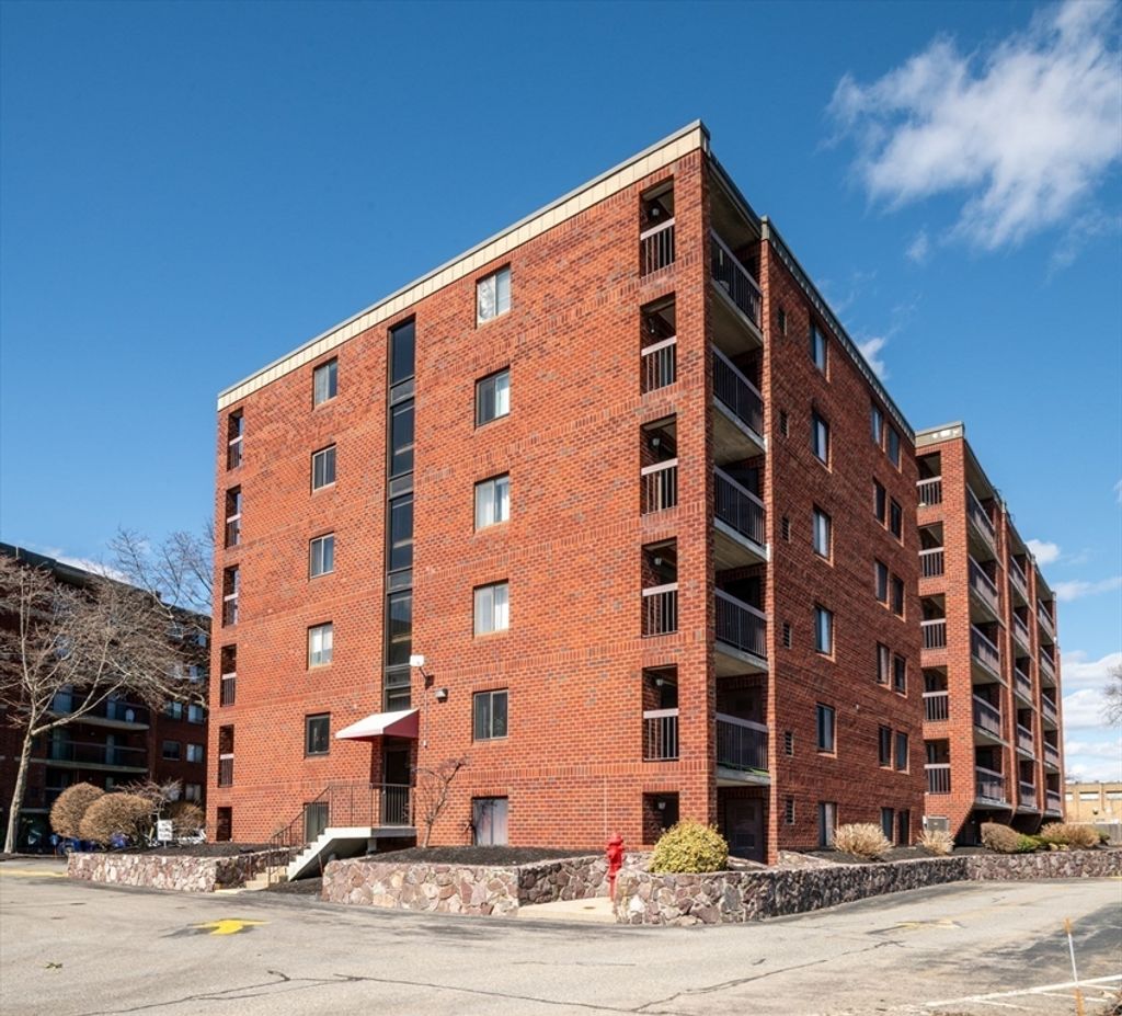 Photo of 159 Main Street #52B, Stoneham, MA 02180 (MLS # 73503369)