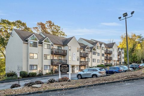 10 Hulbert Road 10 Worcester MA 01603