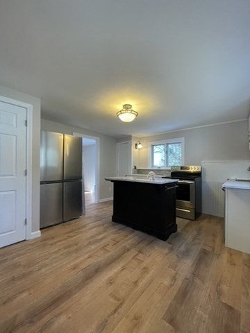 9 A St