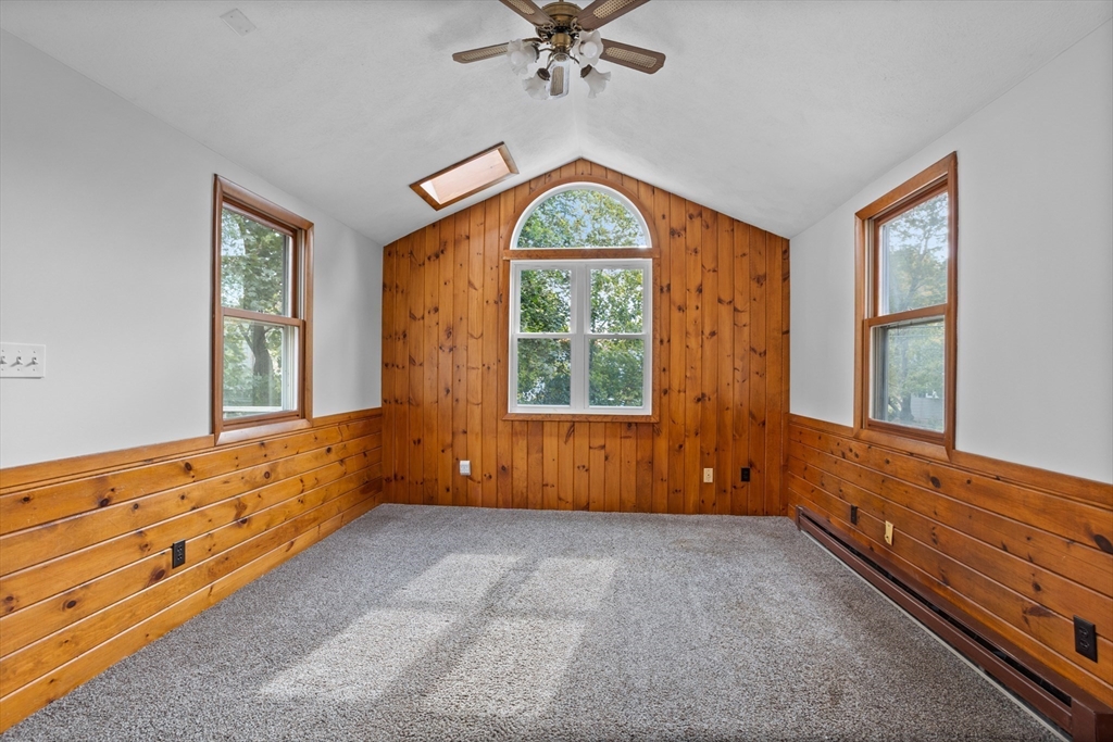 8 Edsel Road
