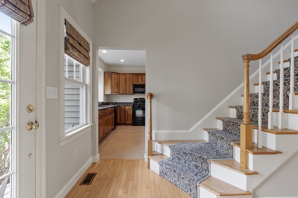 11 Cole Dr 11