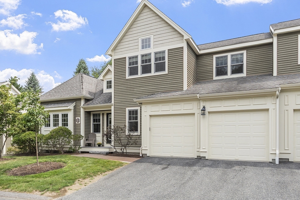 11 Cole Dr 11