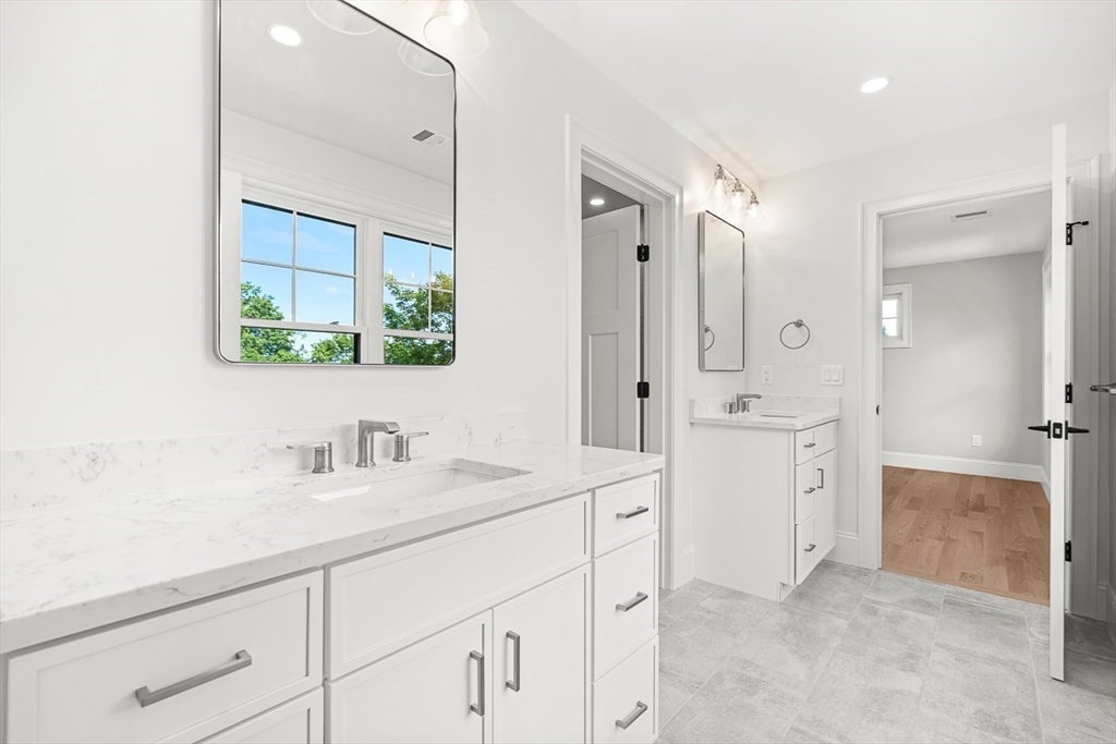 23 Wareland Rd, Wellesley, MA Photo #9