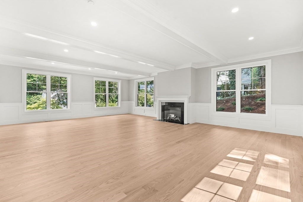 23 Wareland Rd, Wellesley, MA Photo #7