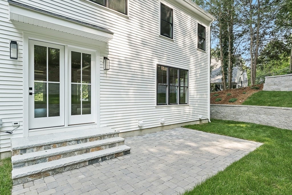 23 Wareland Rd, Wellesley, MA Photo #19