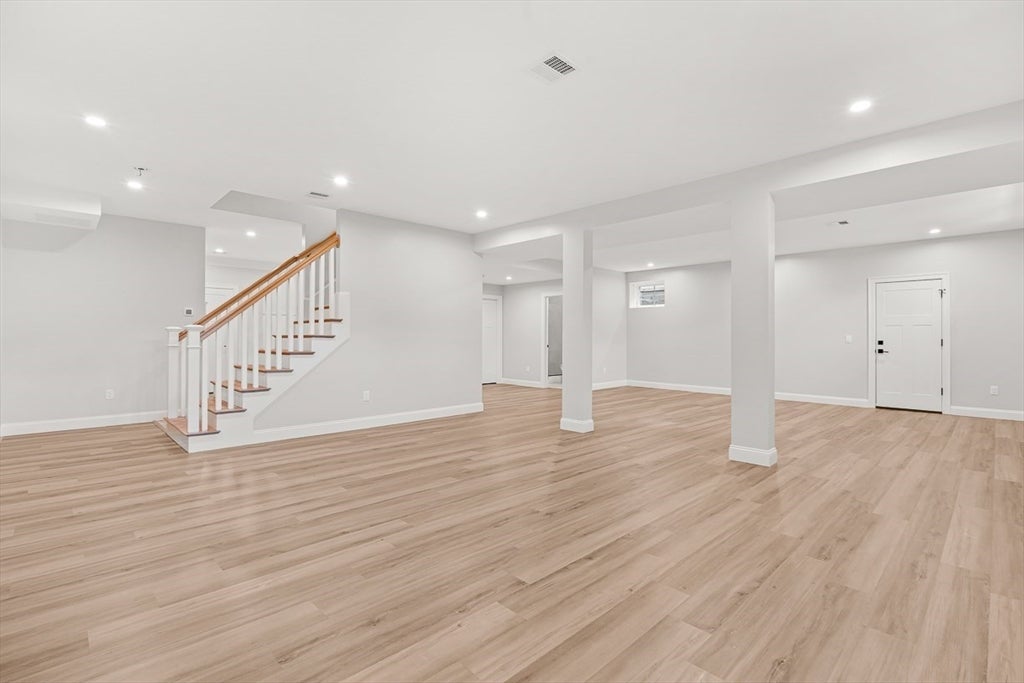 23 Wareland Rd, Wellesley, MA Photo #18