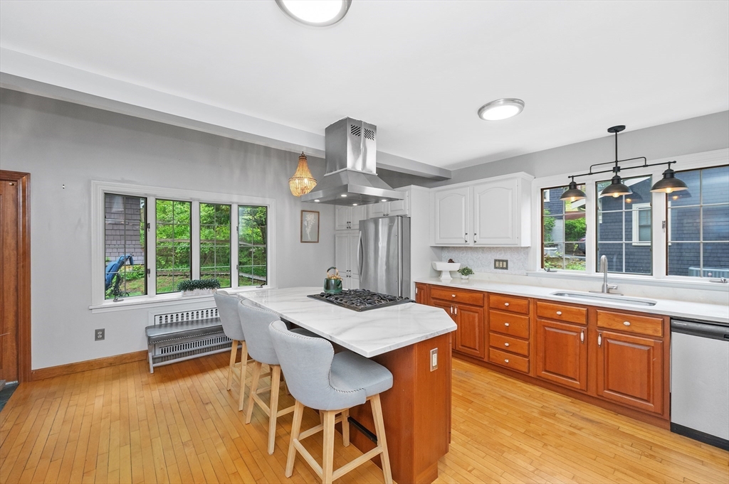 12 Newton Rd