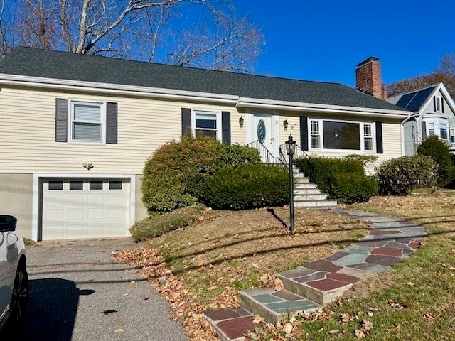 36 Boston Rd, Southborough, MA Photo #1
