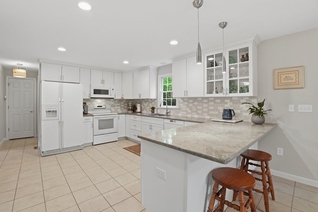 69 Highland View Drive