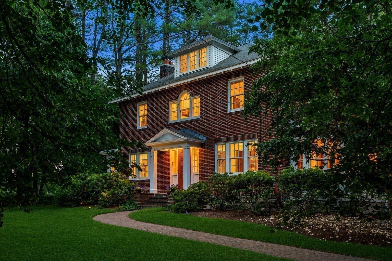 1172 Lowell Rd