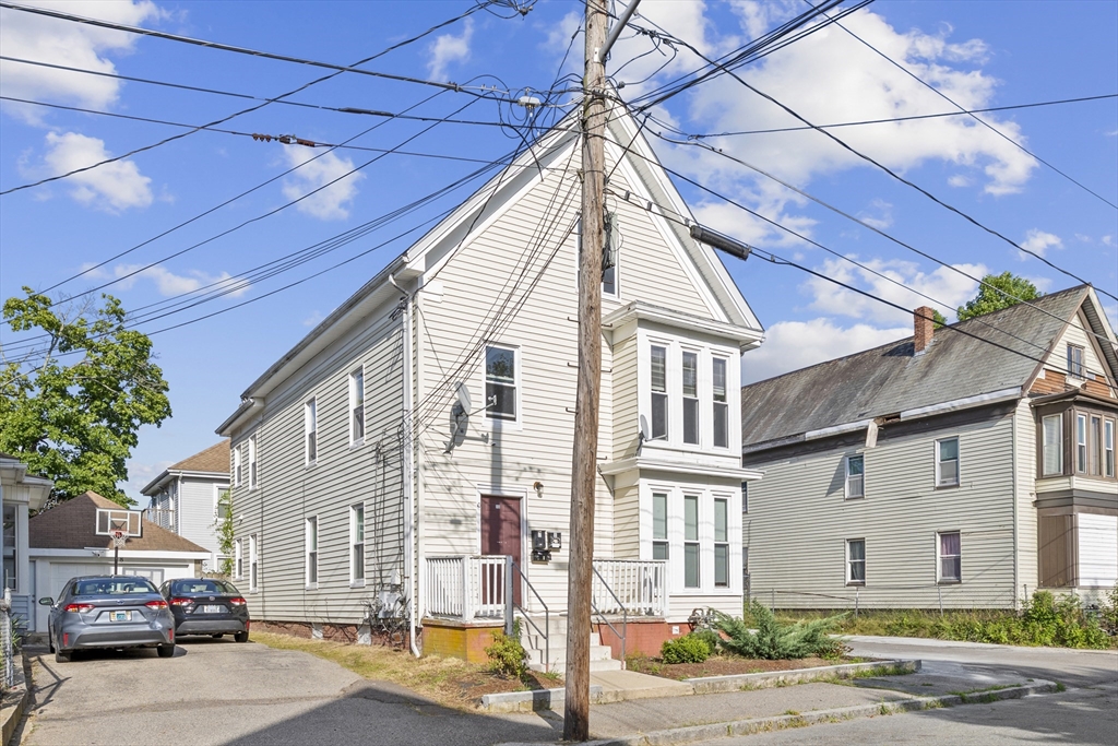 10 Essex St