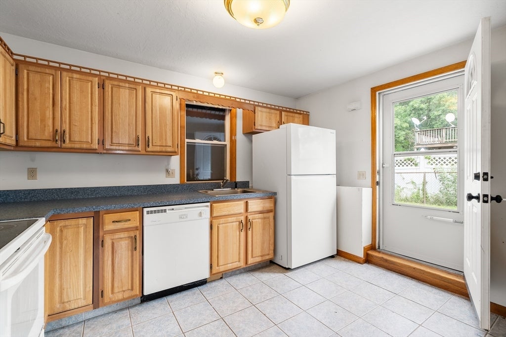 60 Carter Street, Brockton, MA, 60 Carter Street, Brockton, MA Photo #27