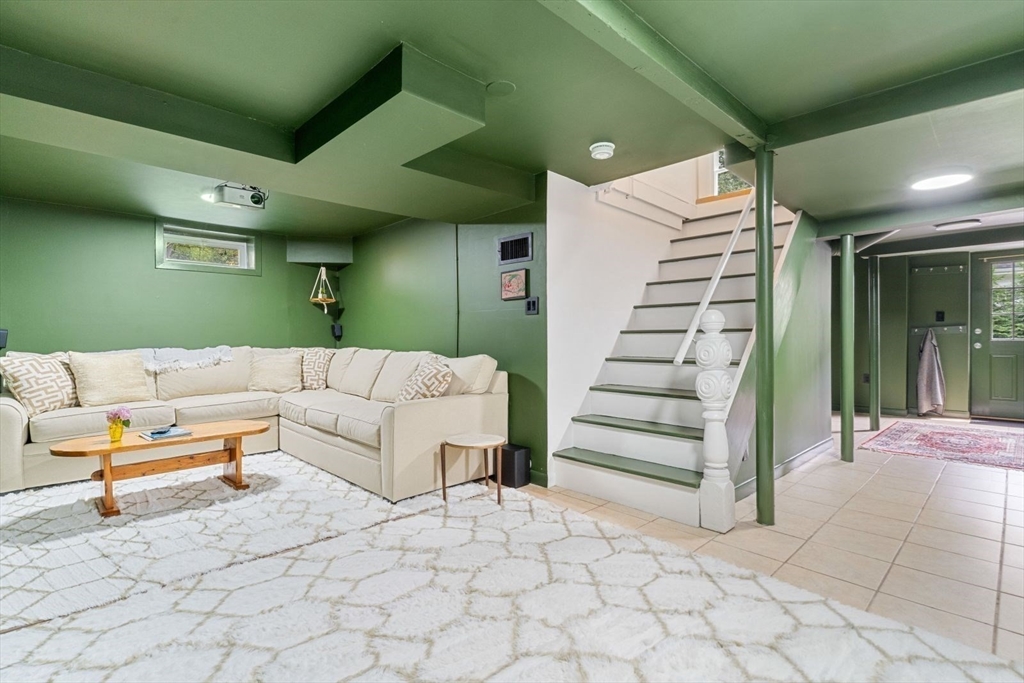 15 Woodland Road, Wayland, MA Photo #12