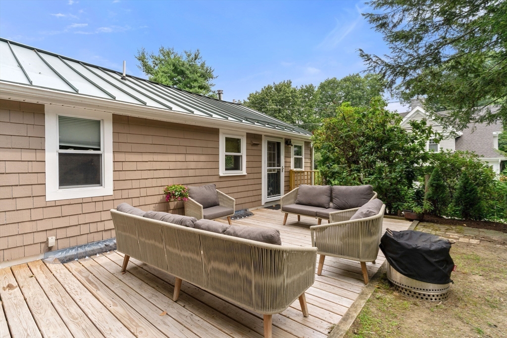 15 Woodland Road, Wayland, MA Photo #1