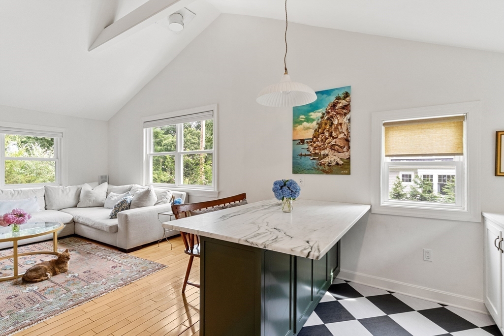 15 Woodland Road, Wayland, MA Photo #3