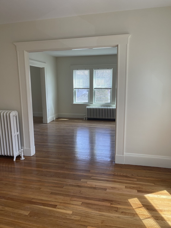 Watertown, Massachusetts 02472, United States, 2 Bedrooms Bedrooms, ,1 BathroomBathrooms,Residential,Pending,114923