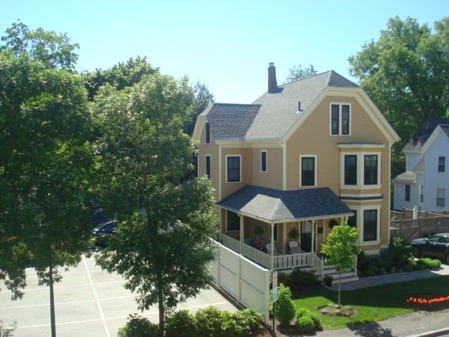 5 Abbott St #2, Wellesley, MA Photo #9