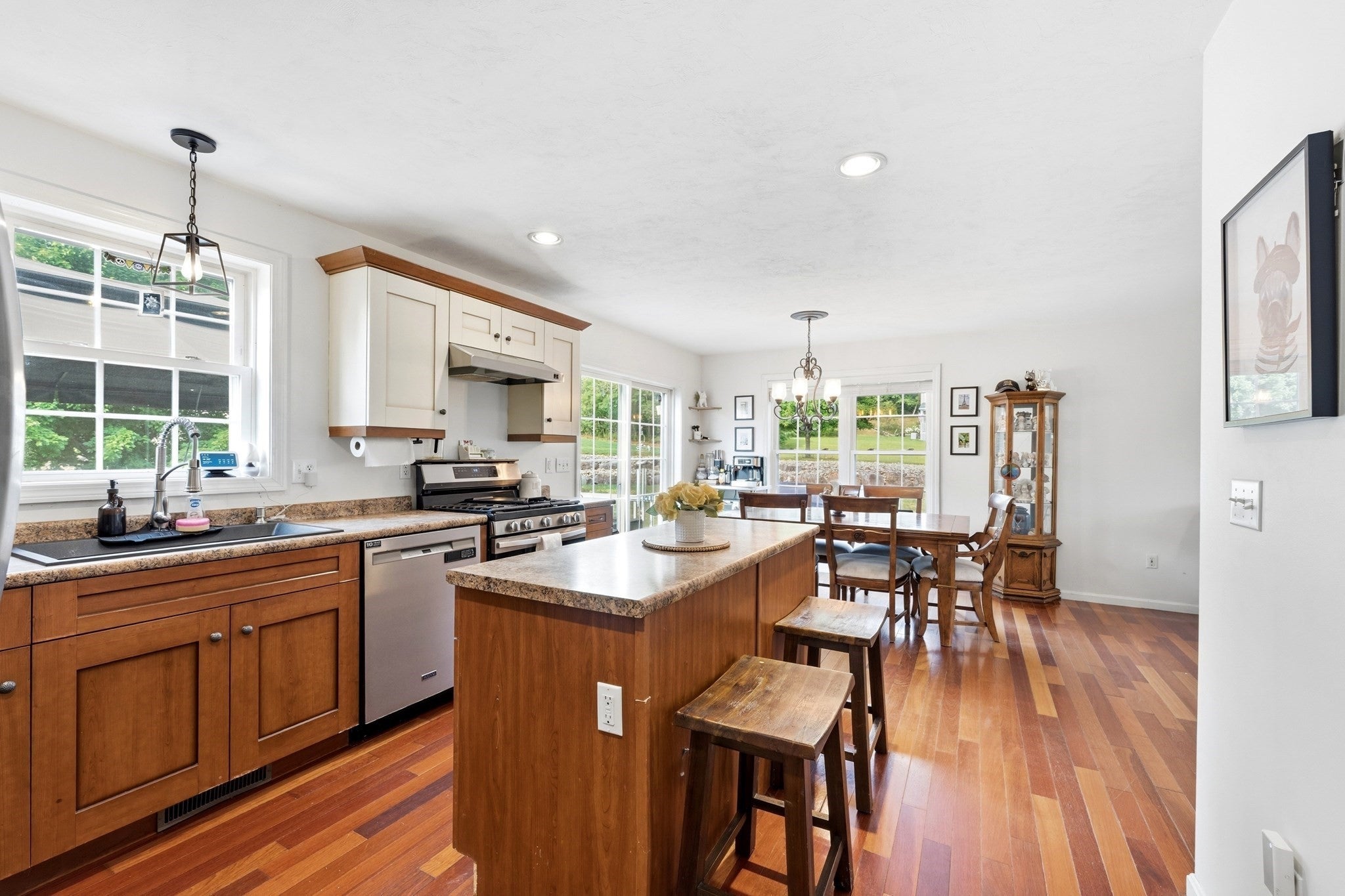 341 Primrose Hill, Dracut, MA Photo #10
