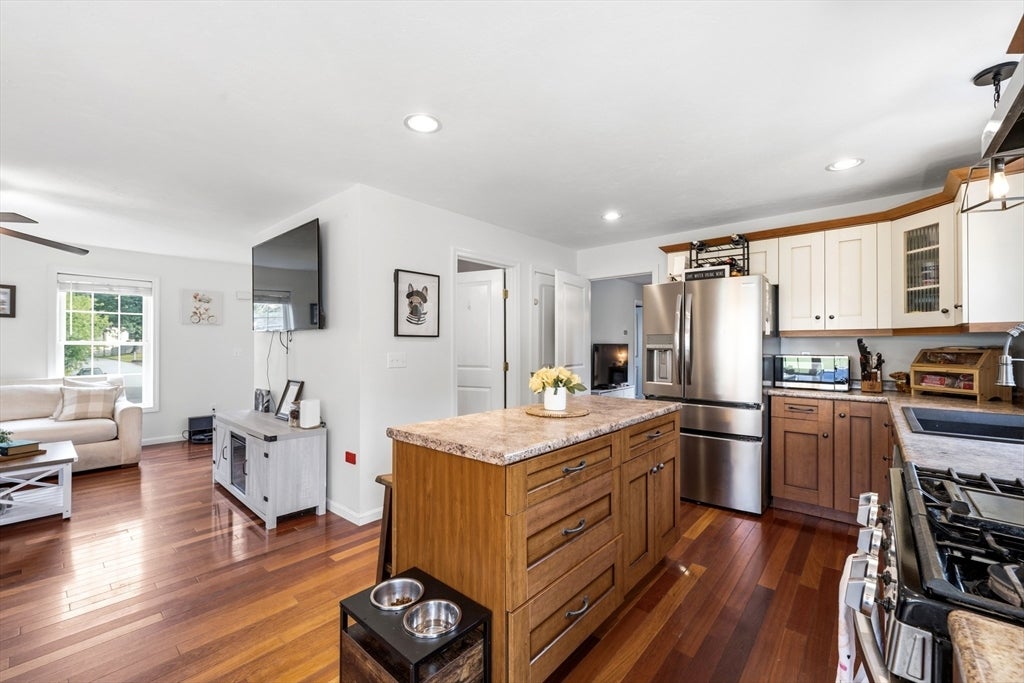 341 Primrose Hill, Dracut, MA, 341 Primrose Hill, Dracut, MA Photo #8