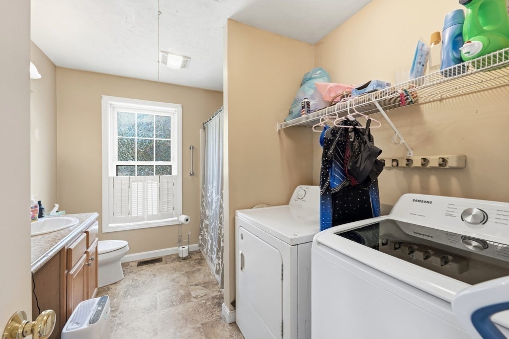 341 Primrose Hill, Dracut, MA, 341 Primrose Hill, Dracut, MA Photo #29