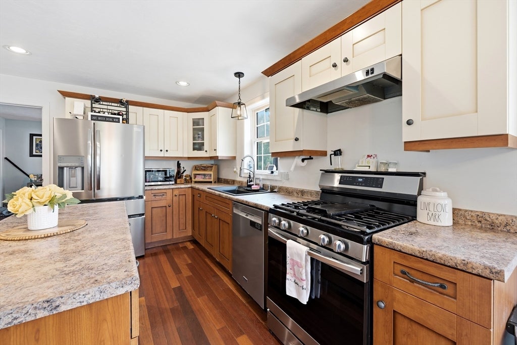 341 Primrose Hill, Dracut, MA, 341 Primrose Hill, Dracut, MA Photo #7